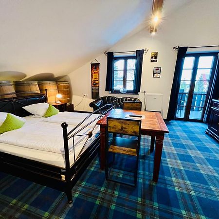 Vitushoehle & Vitusfort - Magie Von Irland Und Schottland Füssen Esterno foto